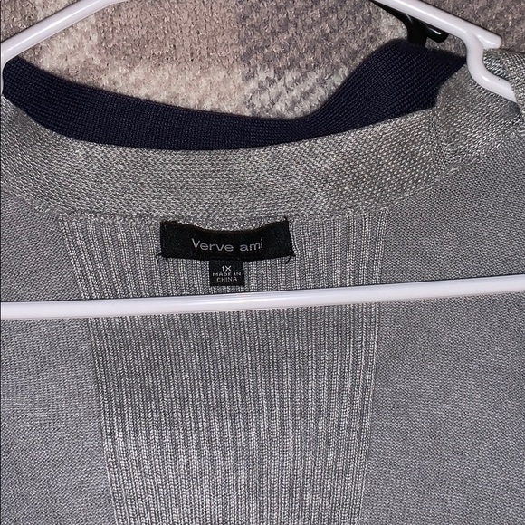 Two cardigans - Picture 5 of 6